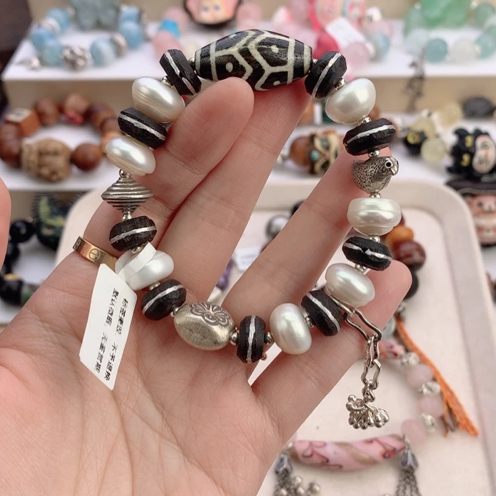 非金属黑白灰手串