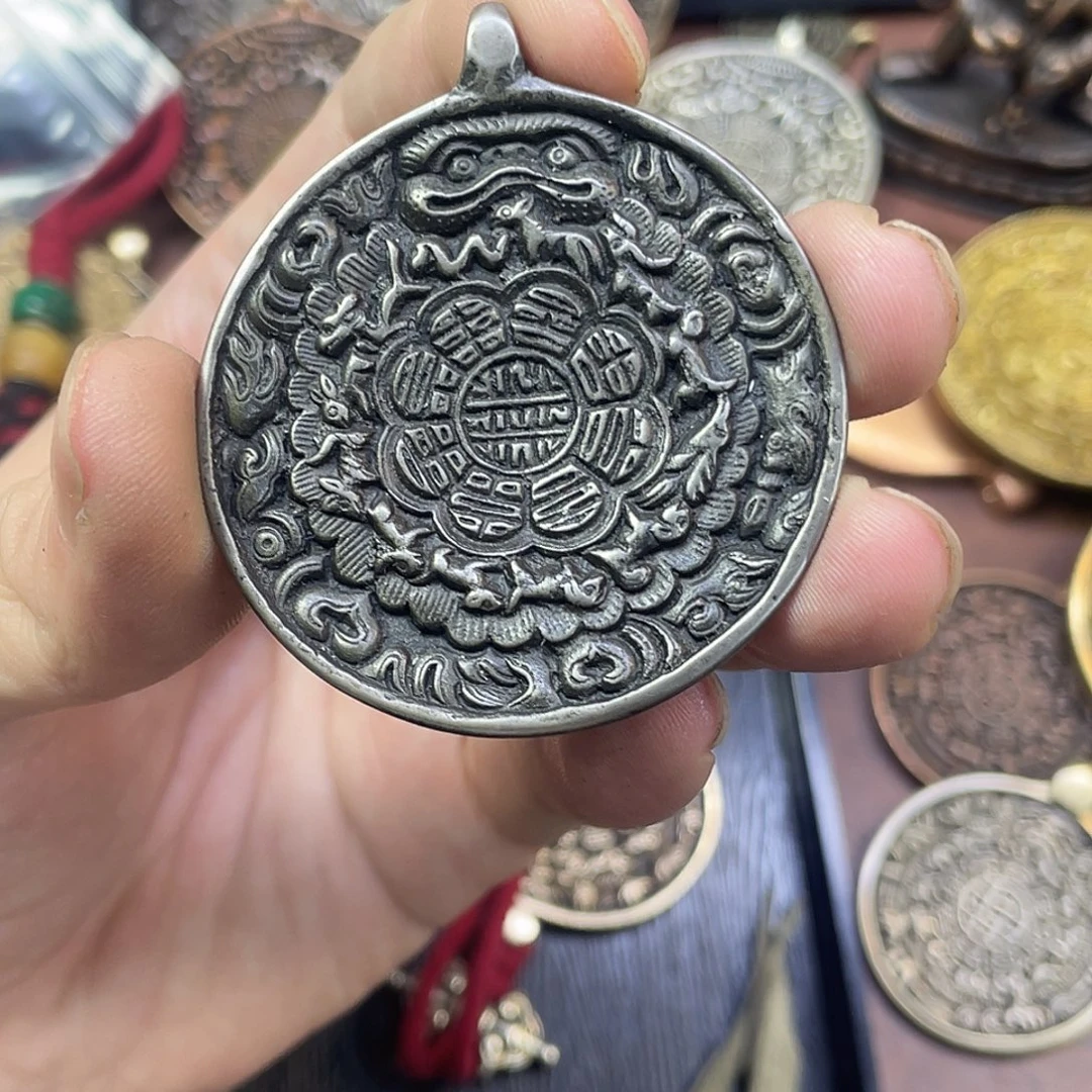 黑漆古蛙嘴九宫八卦牌子一个设计款