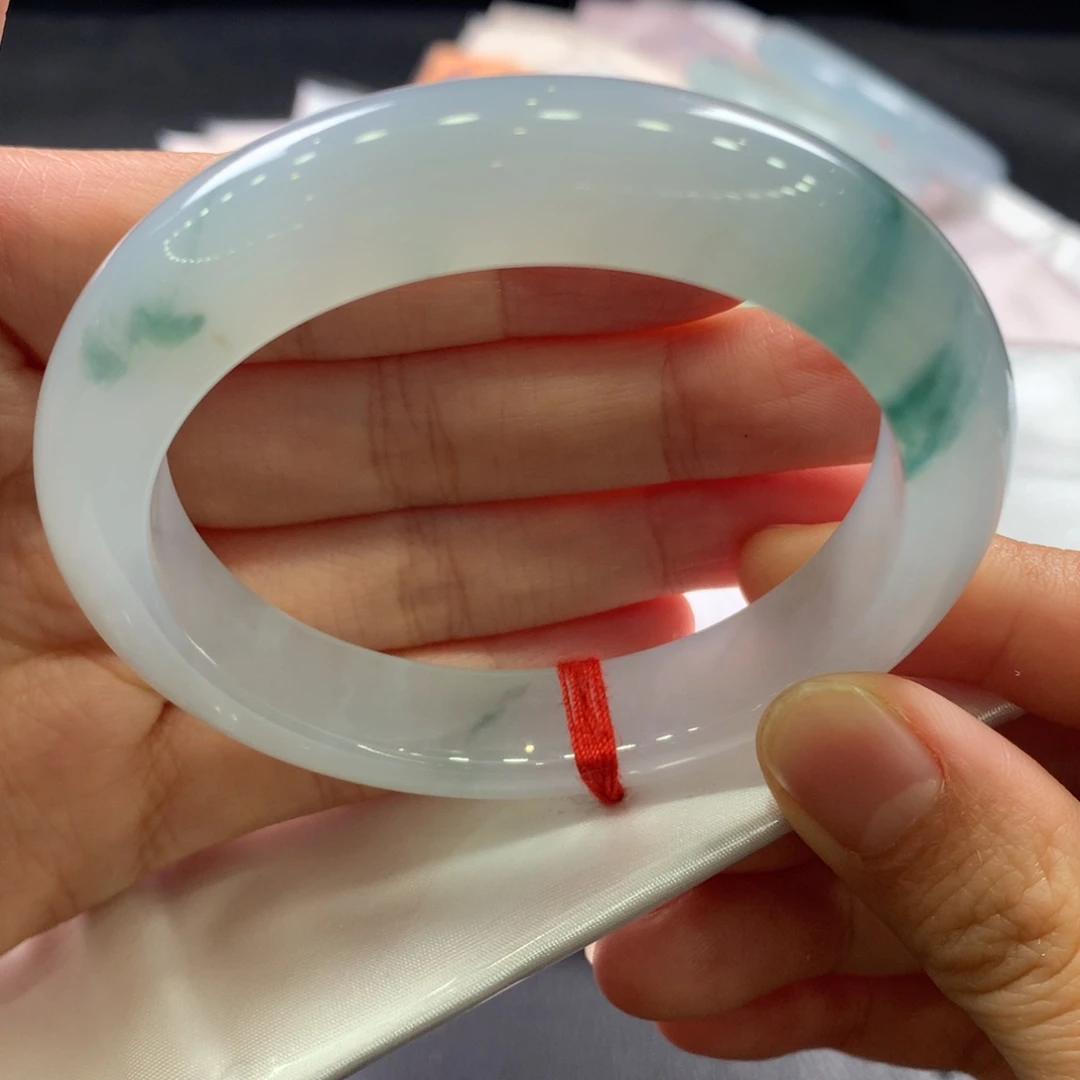 翡翠未镶嵌手镯50号种老肉细