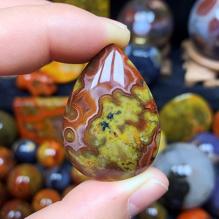 玛瑙/玉髓未镶嵌颈饰
