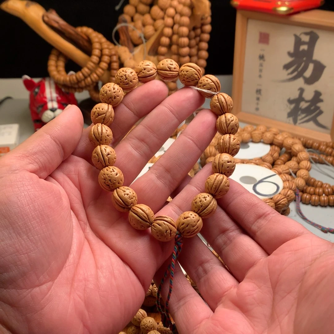桃核手串【大黄蜂】1.6小桃核手持
