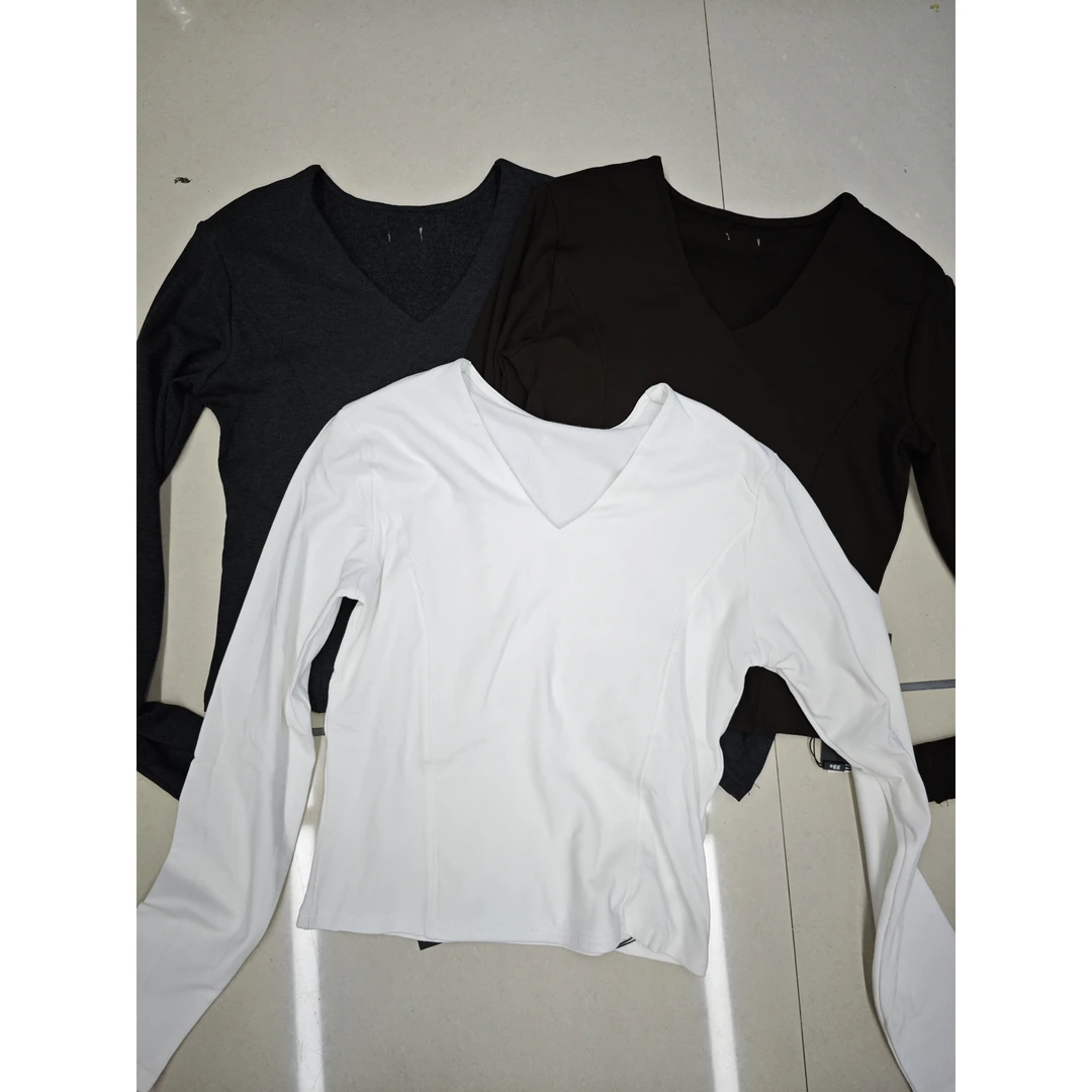 22615#V领拼接设计感长袖女上衣打底秋冬新款时尚洋气