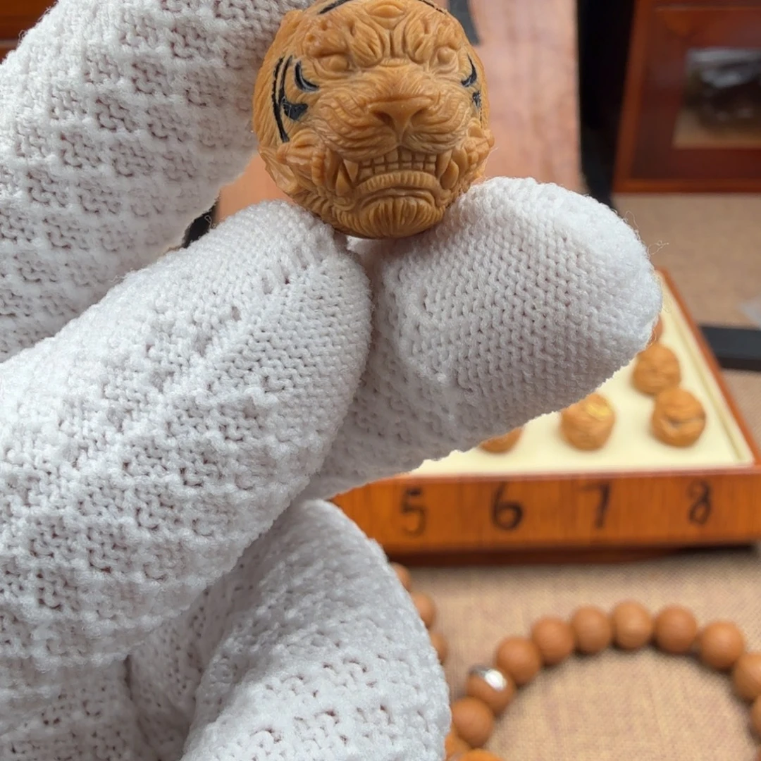 猴头核桃吊坠双12山君