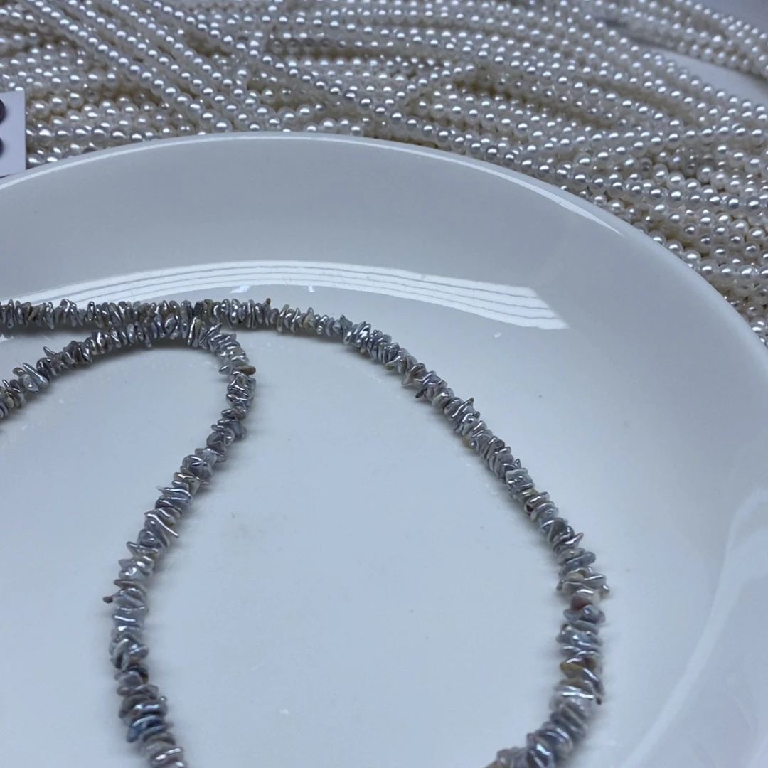 未镶嵌海水珍珠颈饰