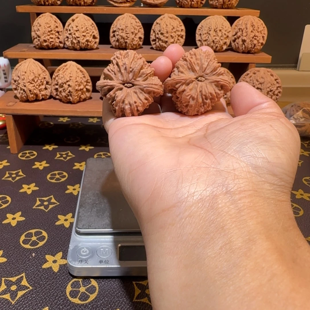 小***花桃核吊坠核桃核桃