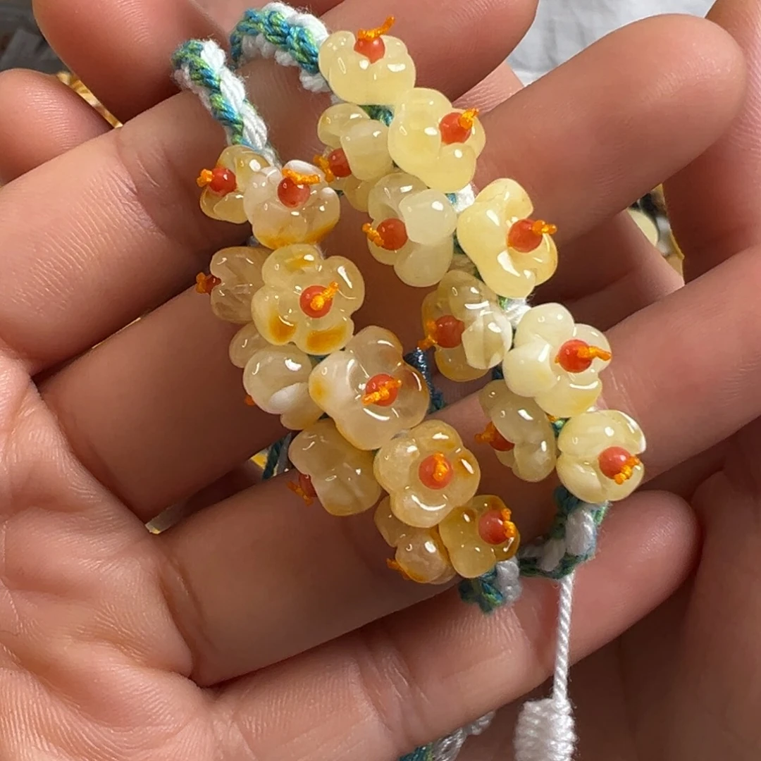 蜜蜡未镶嵌裸石多样性发一条