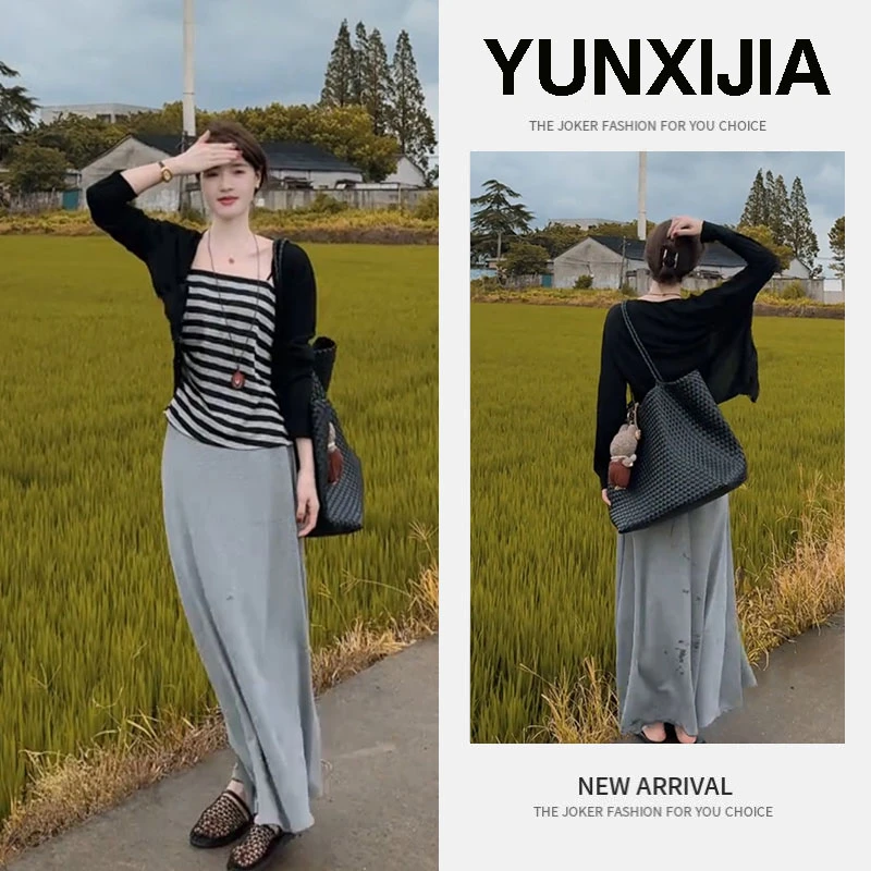 2025早春一整套韩系气质休闲松弛感撞色条纹内搭开衫半身裙三件套