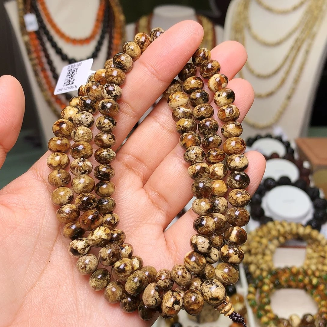 琥珀未镶嵌裸石妖花8-69