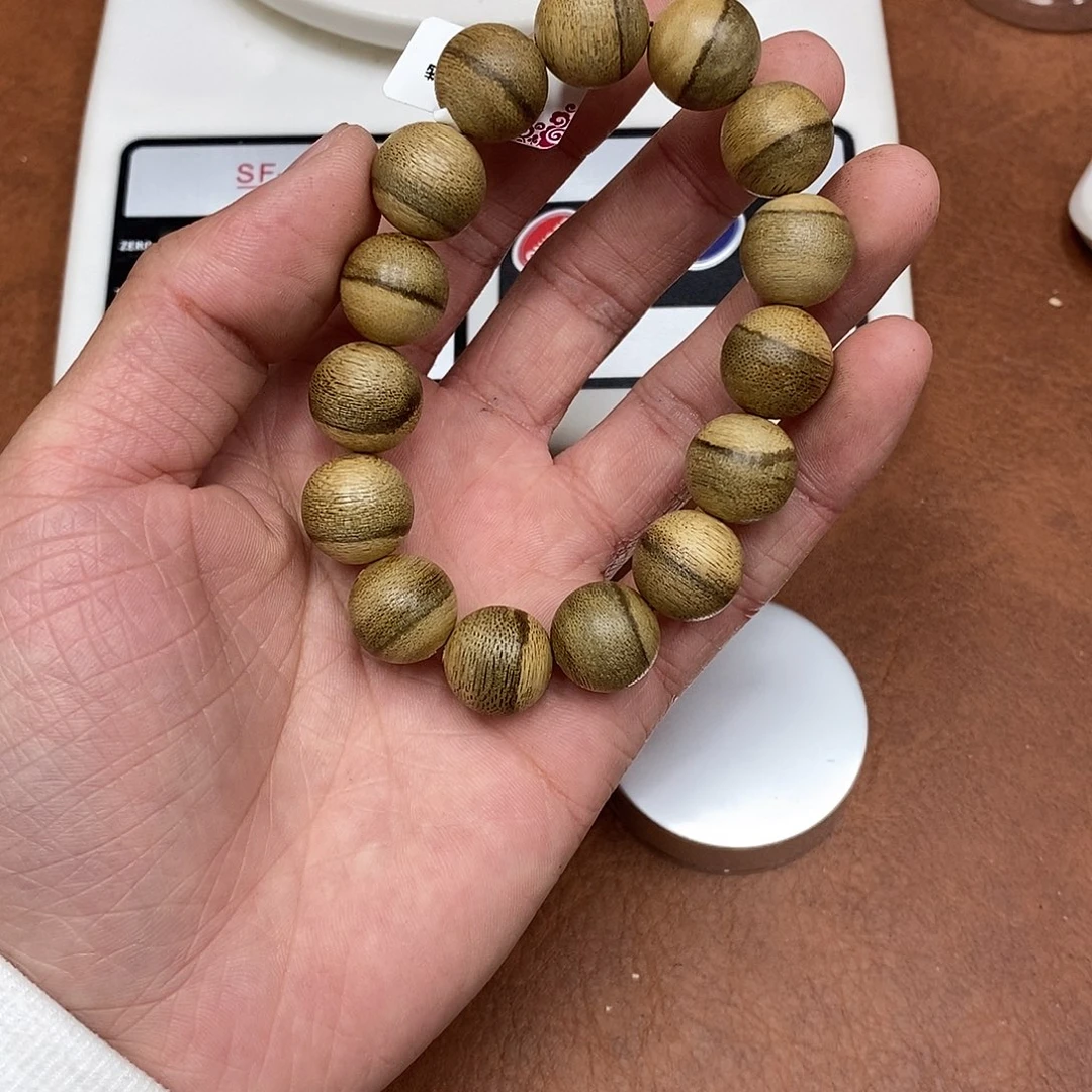 沉香香囊沉香虫漏