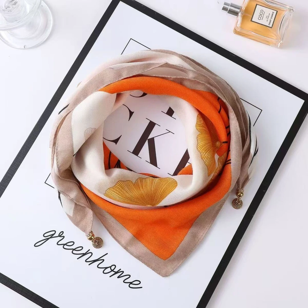 秋冬季新款65*65方巾磁吸扣棉麻围巾女洋气小众暗扣围脖气质百搭