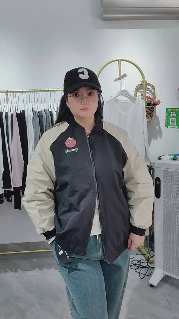 春季大码棒球服外套