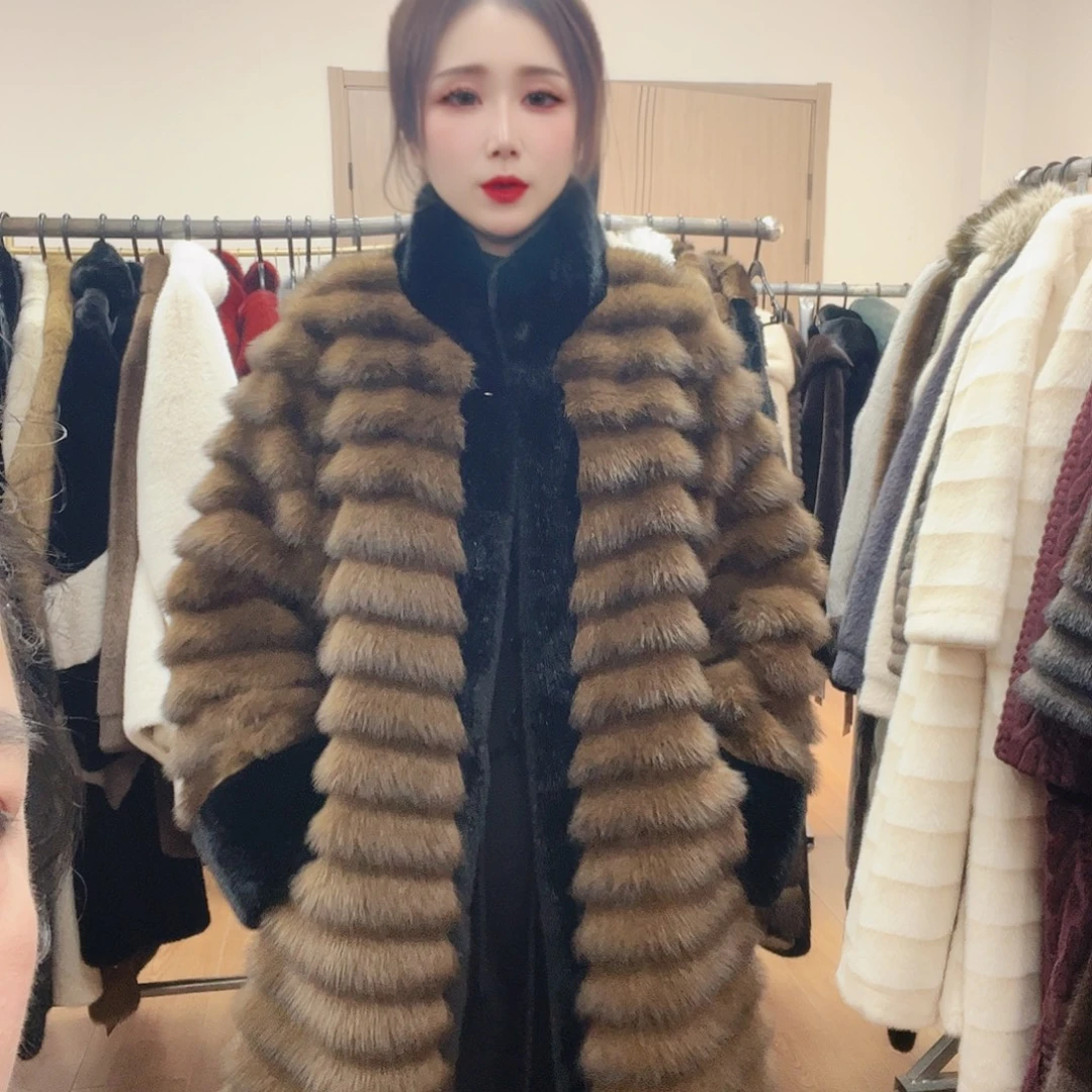 05号皮毛一体外套