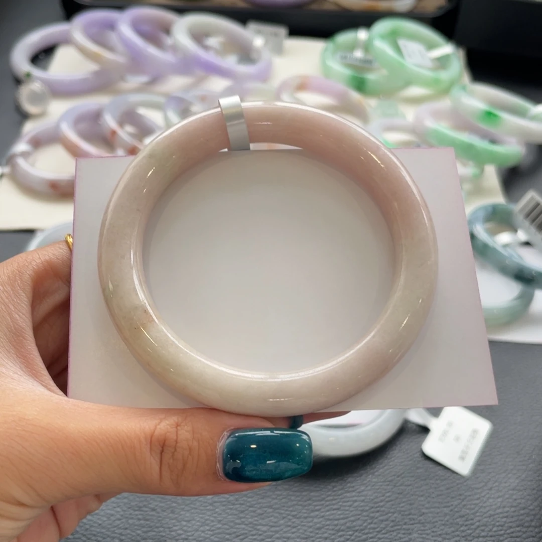 翡翠未镶嵌手镯62圆条纹裂