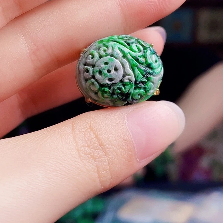 翡翠银S925镶嵌颈饰多样性