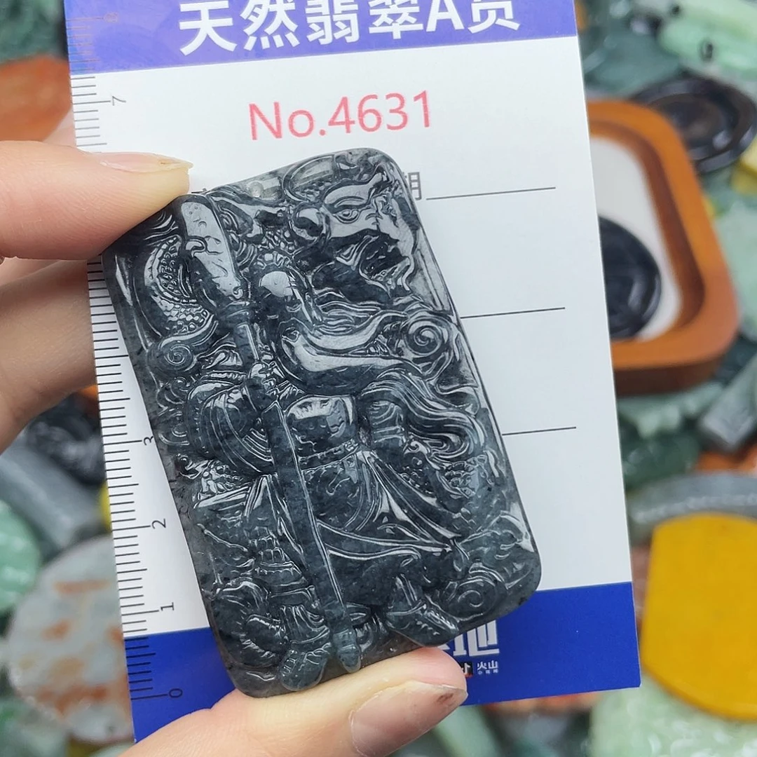 翡翠未镶嵌挂件4631