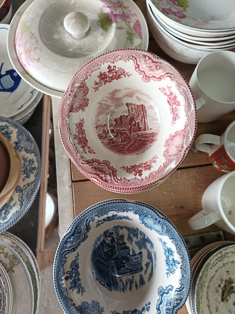 红蓝堡谷物碗各一个微瑕完美主义者绕行