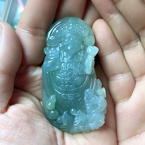 翡翠颈饰未镶嵌′***嘫天然缅甸翡翠a货