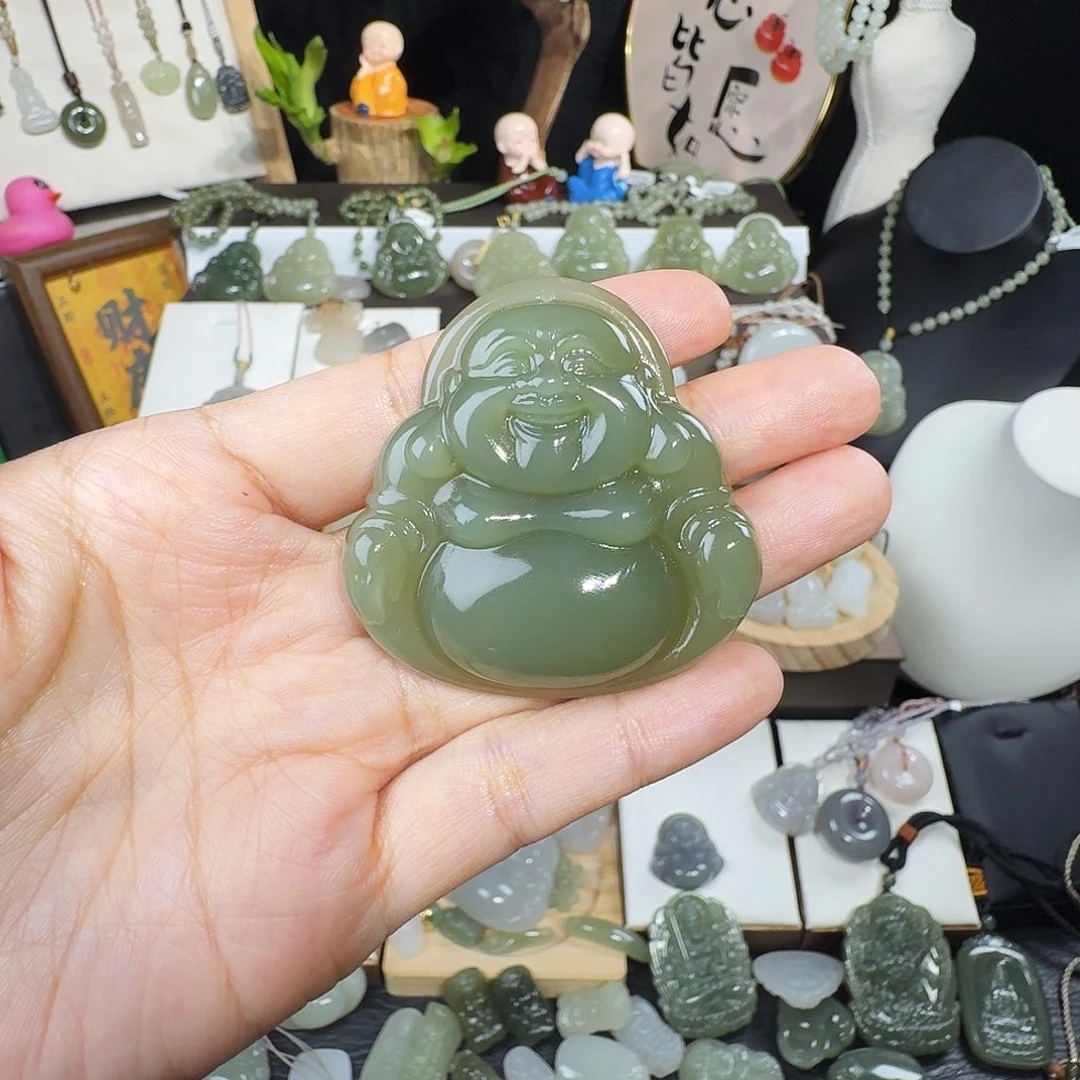 小***高颈饰未镶嵌和田玉