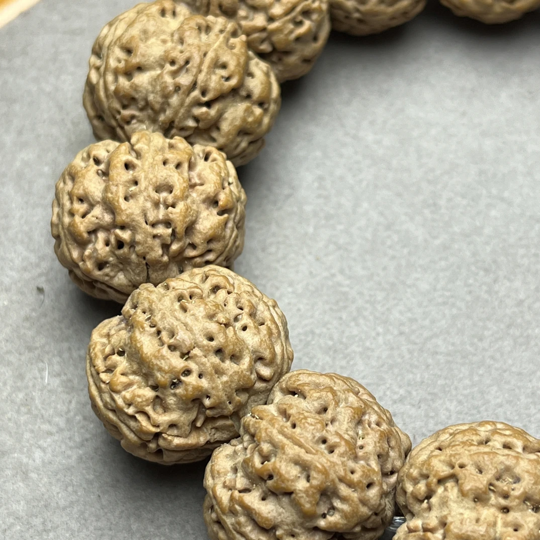 爆肉双龙纹6瓣金刚菩提