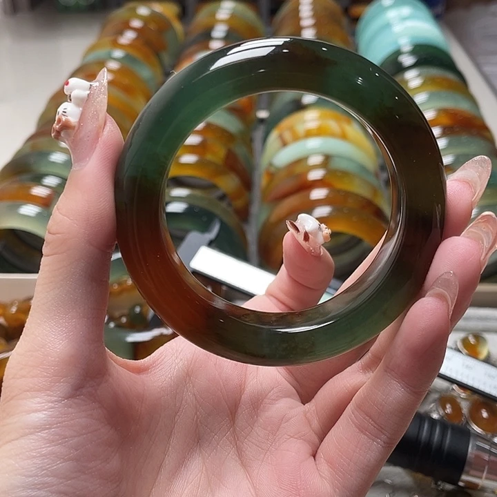 枫***葵未镶嵌蛇纹石玉手镯53.6瑕疵