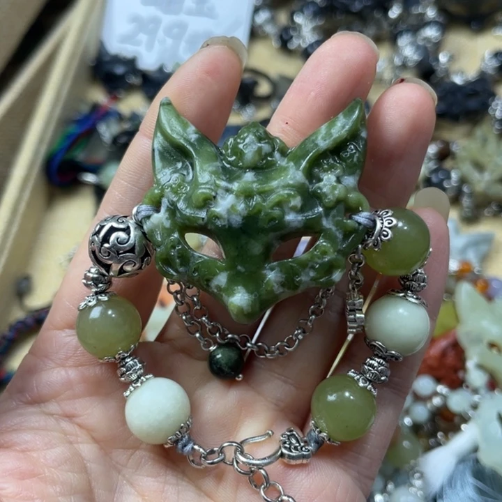 蛇纹石玉合金颈饰