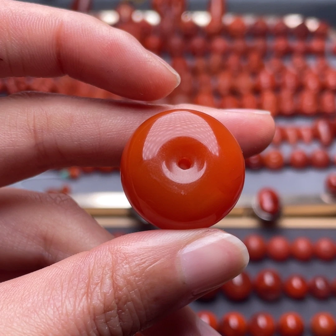 南红玛瑙未镶嵌其他W24瓦西柿子红平安扣