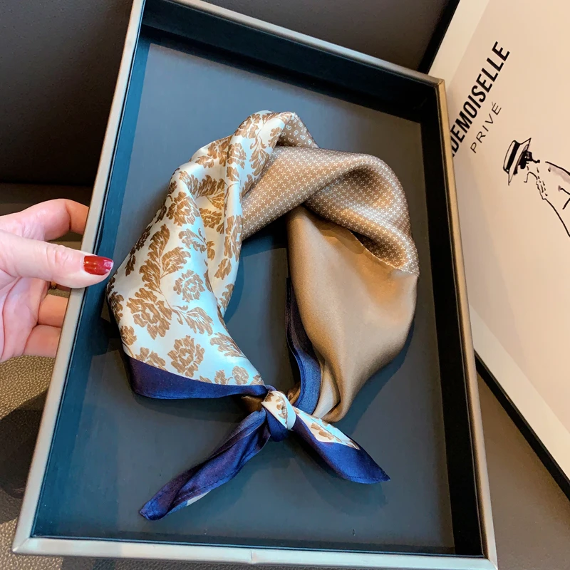 Miss both百搭小方巾女丝巾桑蚕丝香槟色印花空姐小领巾小丝巾潮