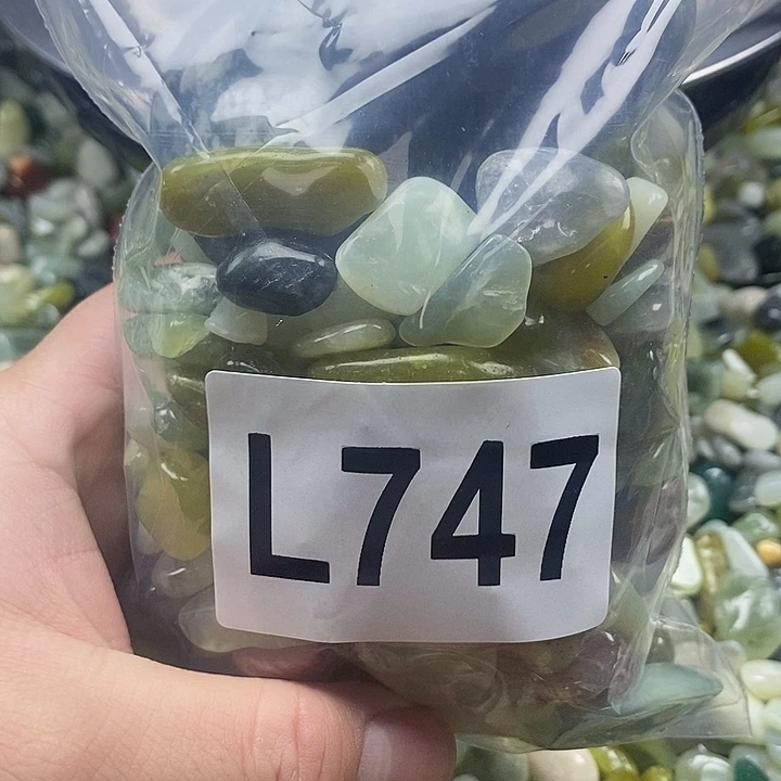 岫玉鱼缸石未镶嵌