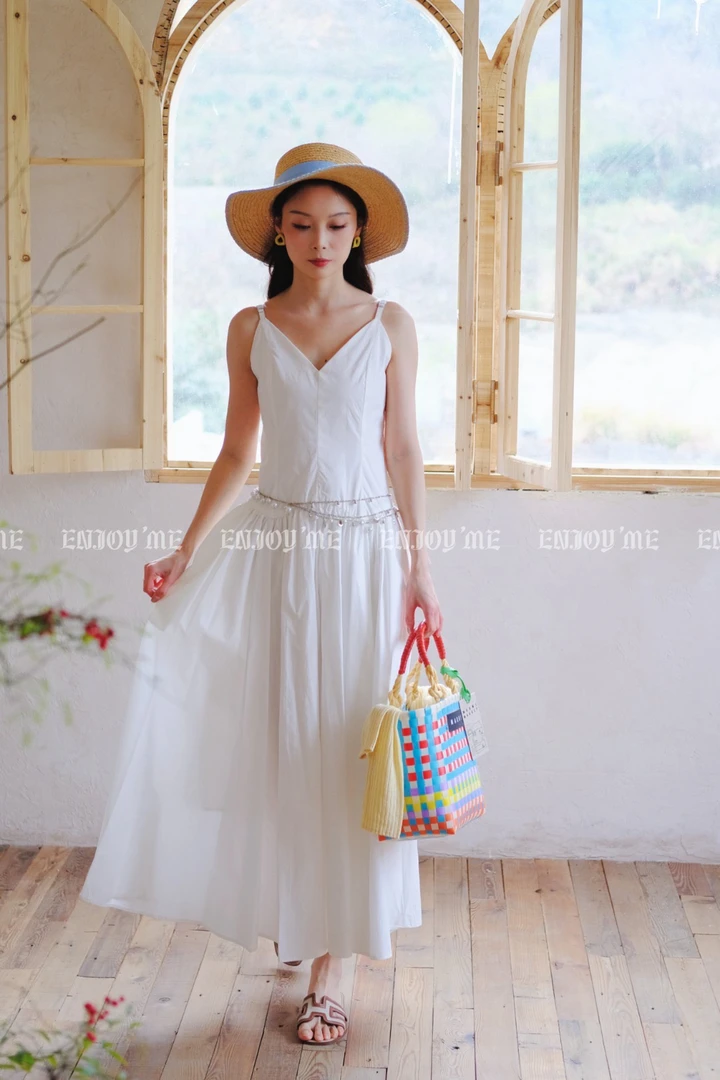 【门店同款】ENJOY夏季都市漫游简约收腰吊带裙 162253035