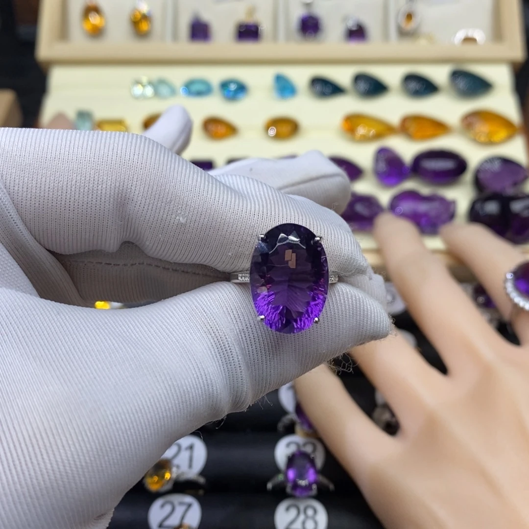 银S925镶嵌紫晶戒指