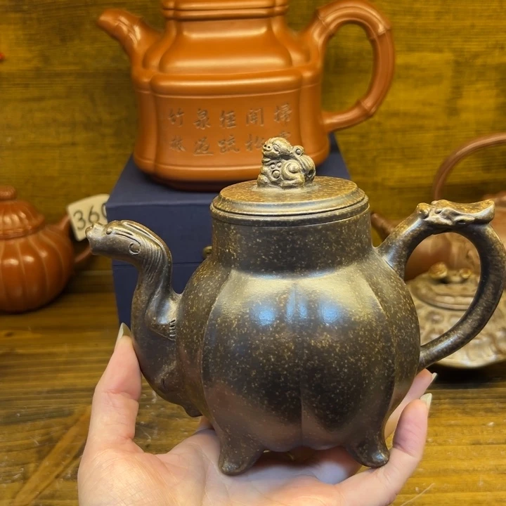 紫砂壶等艺术精品