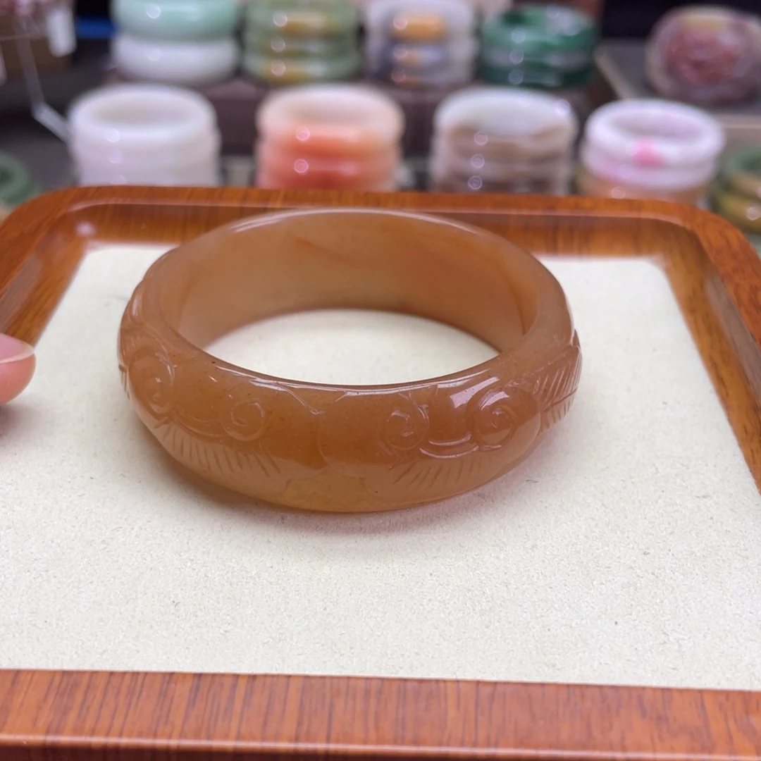 石英质玉未镶嵌手镯
