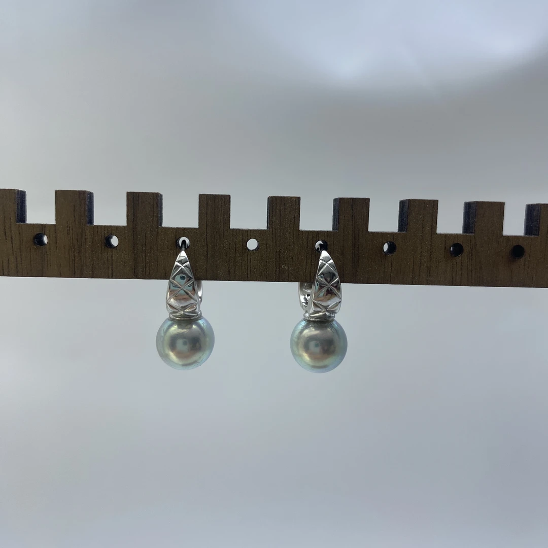 akoya 银蓝色 8-9mm S925银 菱格纹 海水珍珠耳圈