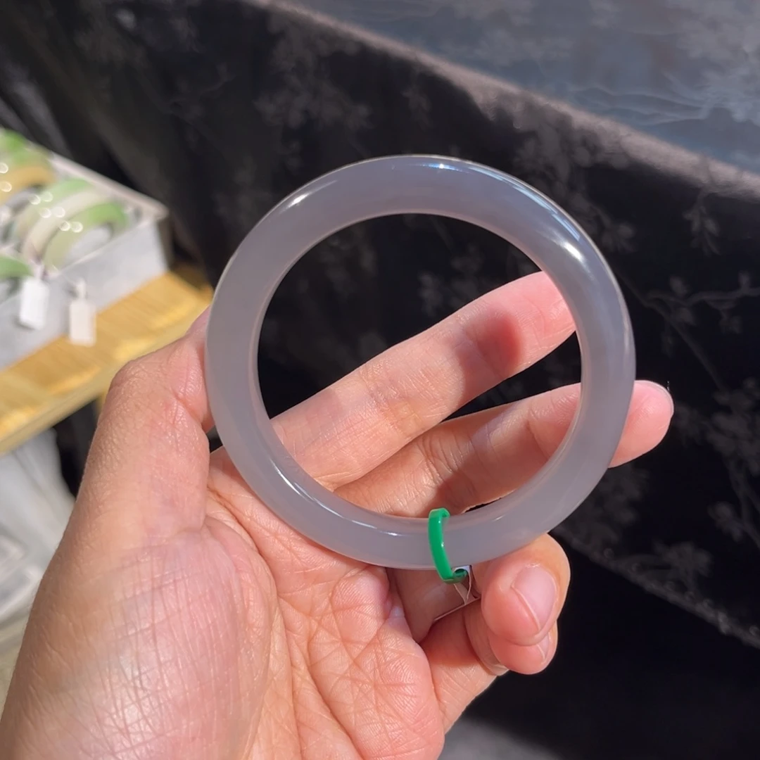 和田玉未镶嵌手镯  「冰紫」