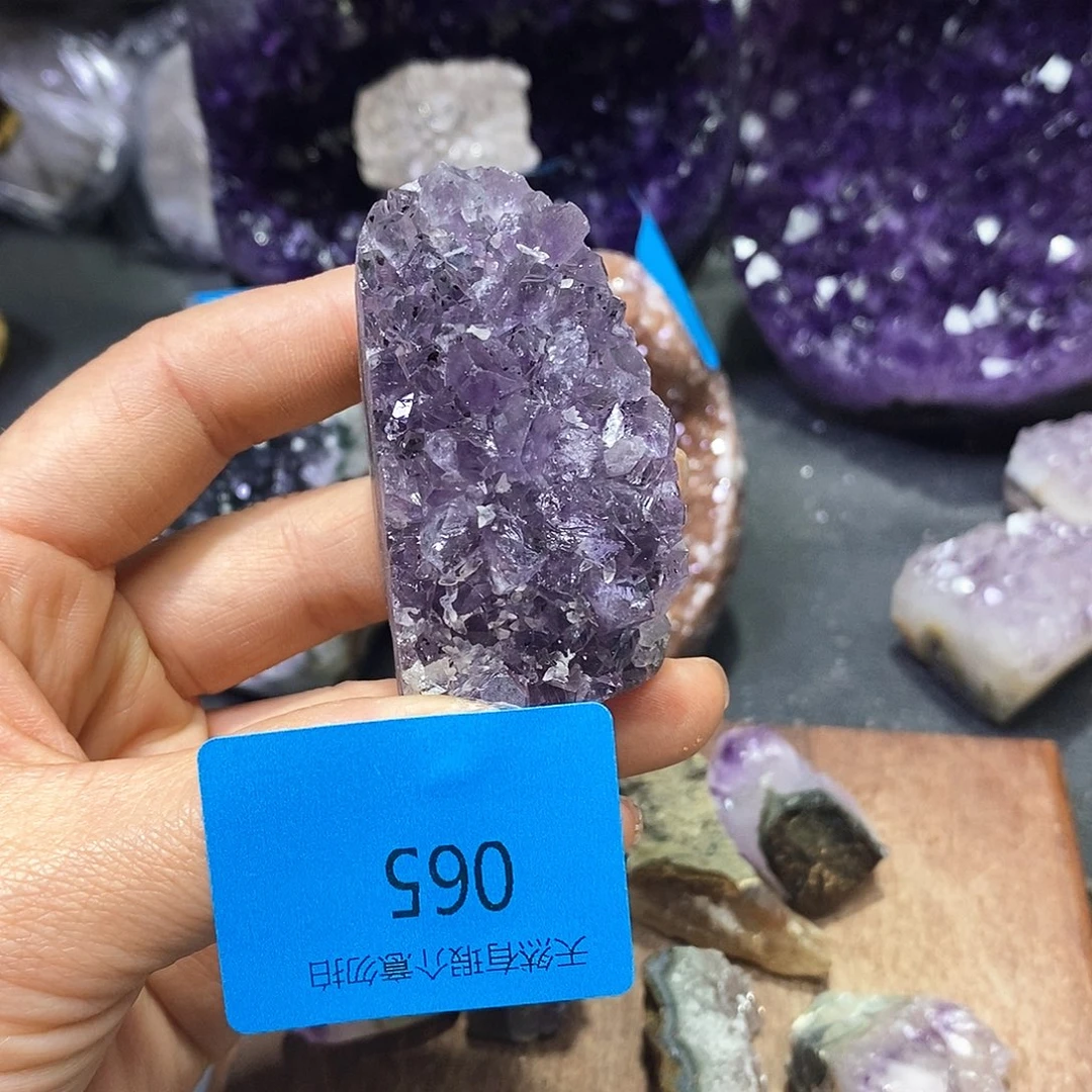 水晶大型摆件（非配饰）未镶嵌