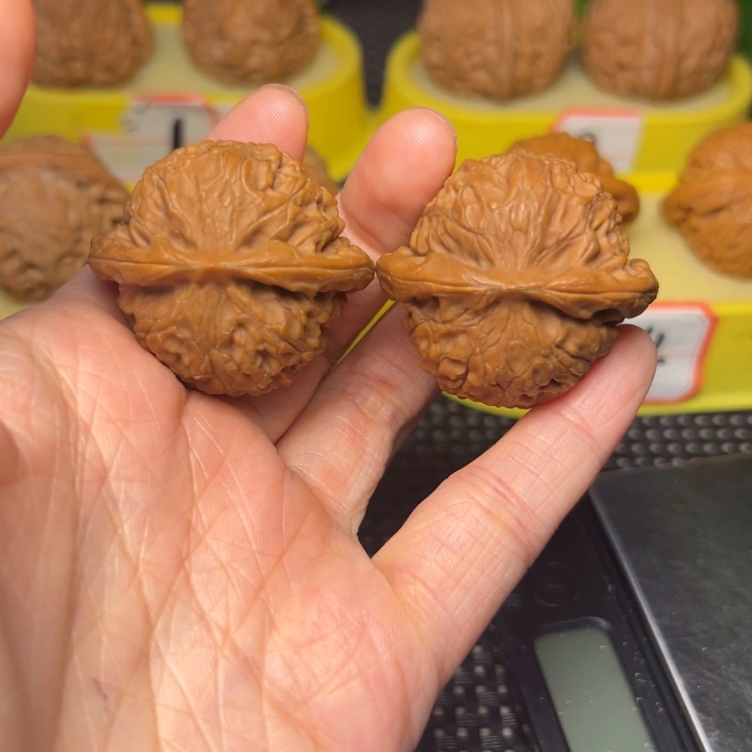 桃核吊坠宫灯核桃