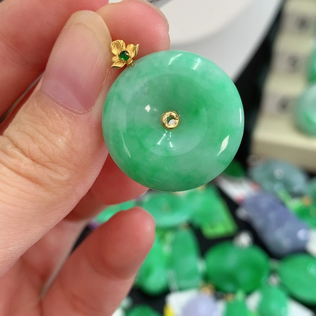 翡翠18K金镶嵌吊坠(不含链)