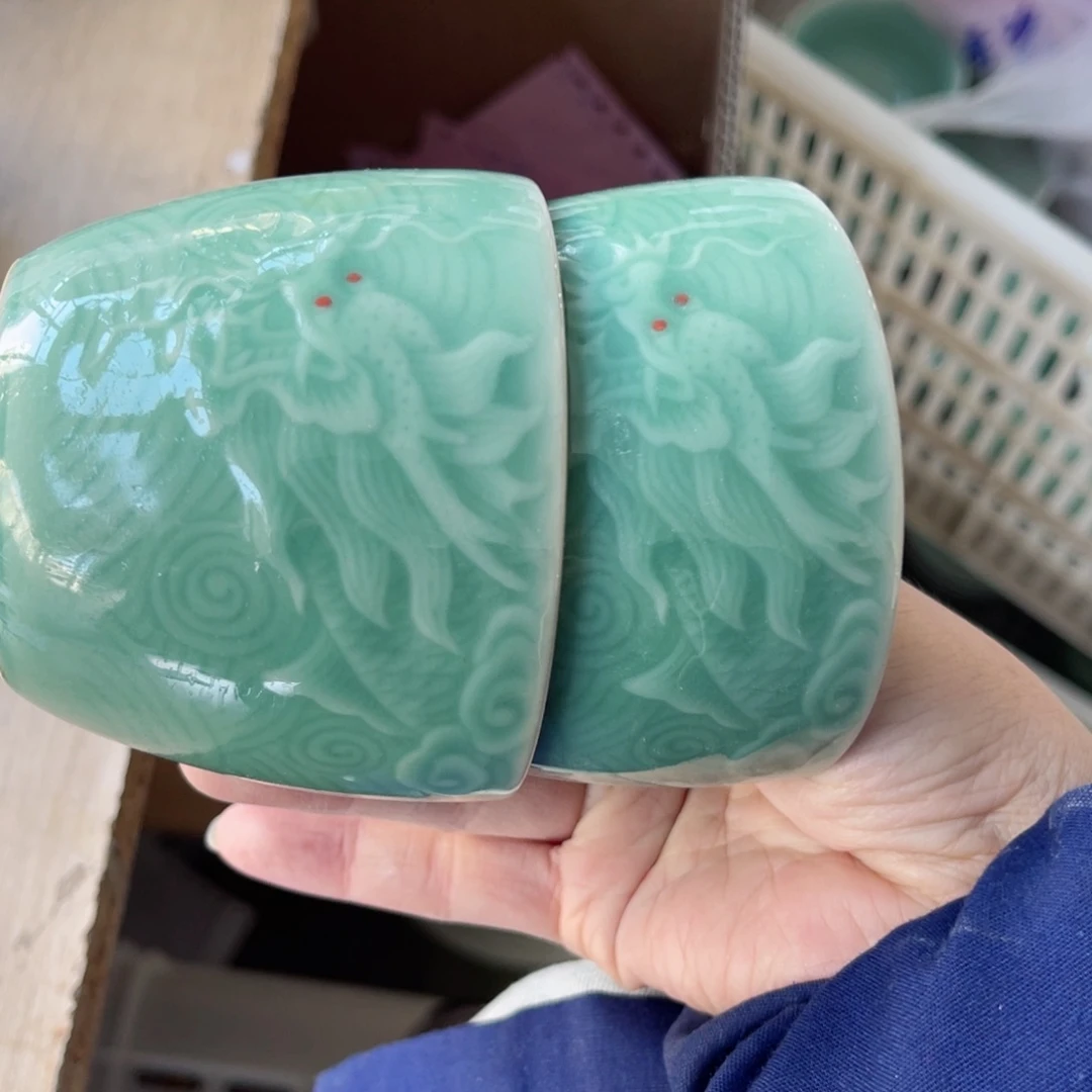 瓷片哈哈哈哈哈哈哈哈哈