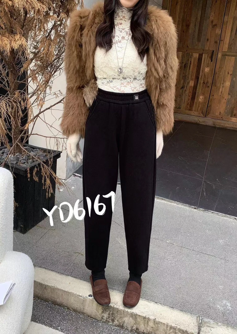 乐缘 新款冬YD新款时尚宽松显瘦加绒休闲裤6167