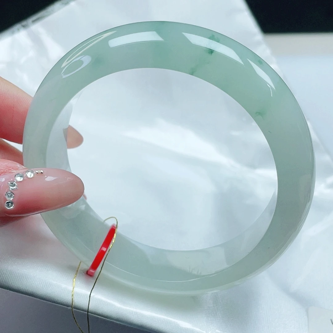 翡翠未镶嵌手镯正圈55+