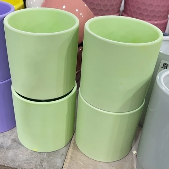 多肉绿植陶瓷花盆9.9包邮，有孔