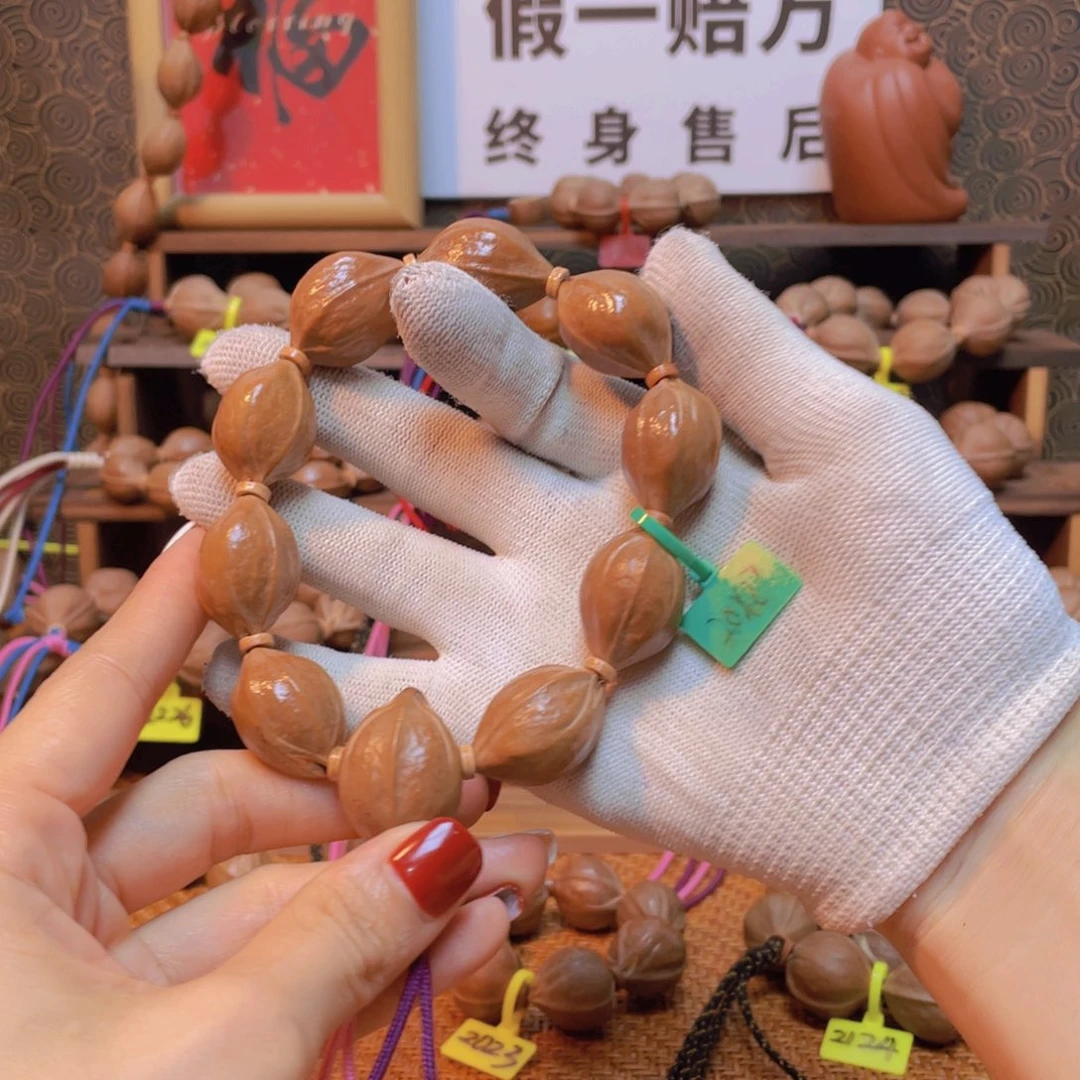 T****?赶紧拍下来！拍拍拍！