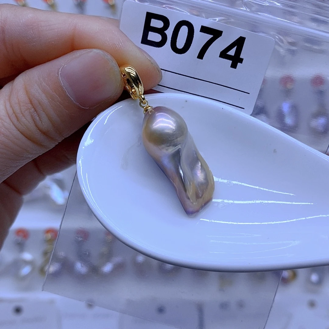 颈饰未镶嵌淡水珍珠