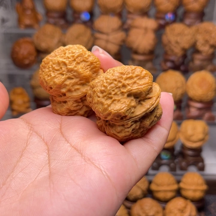 文玩核桃吊坠至尊龙脊37尺Y25