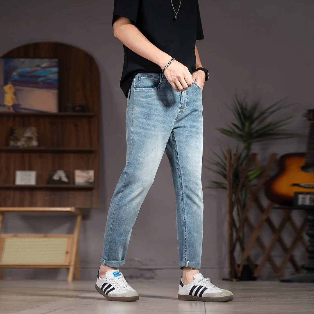 新款夏季男士牛仔裤水洗九分裤中腰修身锥形薄款弹力浅蓝色长裤