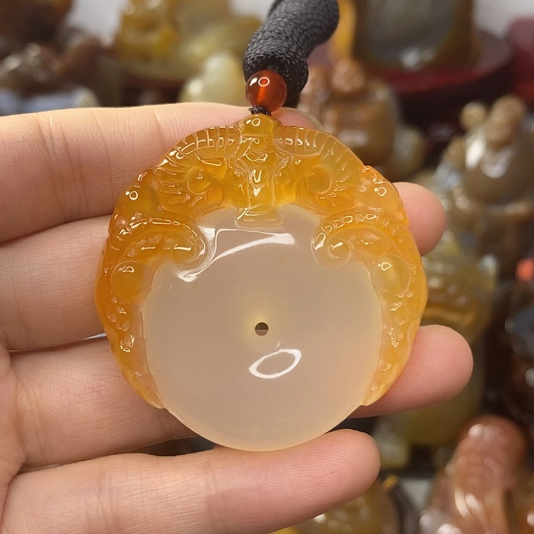 玛瑙/玉髓吊坠未镶嵌