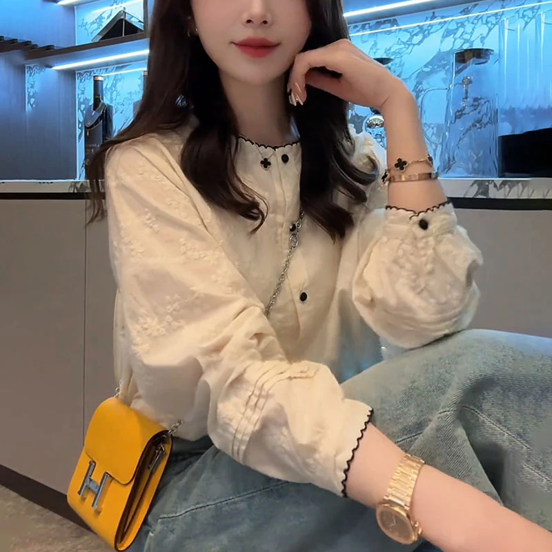 法式高级感白色衬衫女士夏季新款时尚别致设计感提花立领小衫衬衣