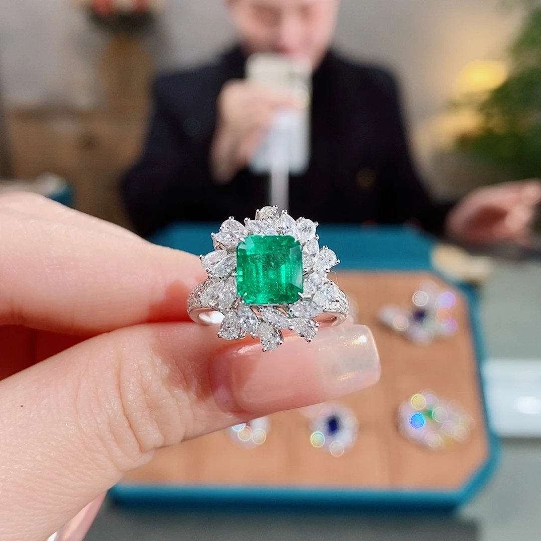 祖母绿戒指18K金镶嵌2.27ct微油沃顿绿吉尔德两用款