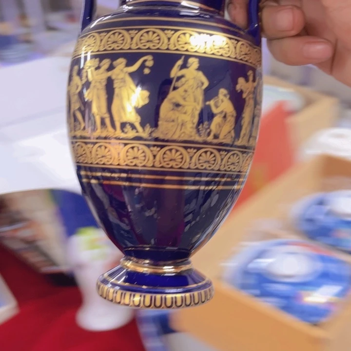 鞋***师瓷器上分享的是吗