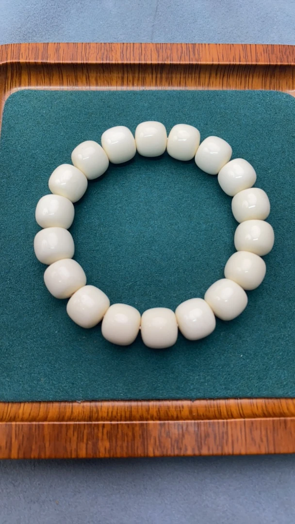猛犸牙高白冰牙心料1.2老型手串